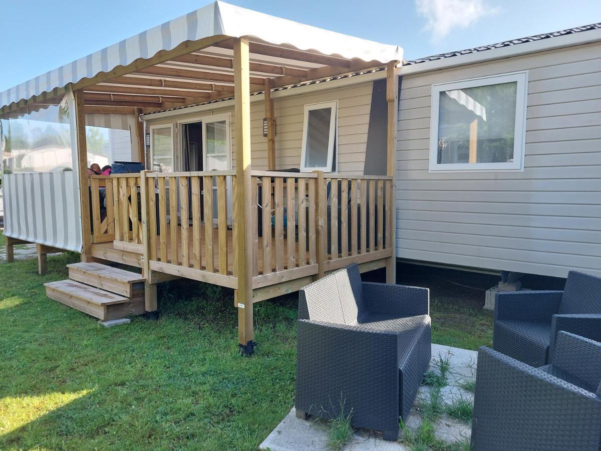 Mobile Home Les Mathes Exterior foto